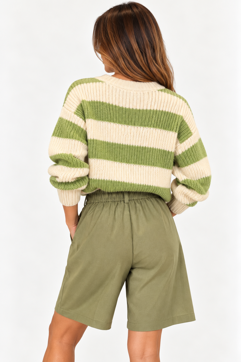 Bermuda de gabardina verde oliva