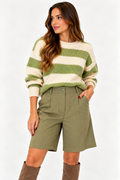 Bermuda de gabardina verde oliva