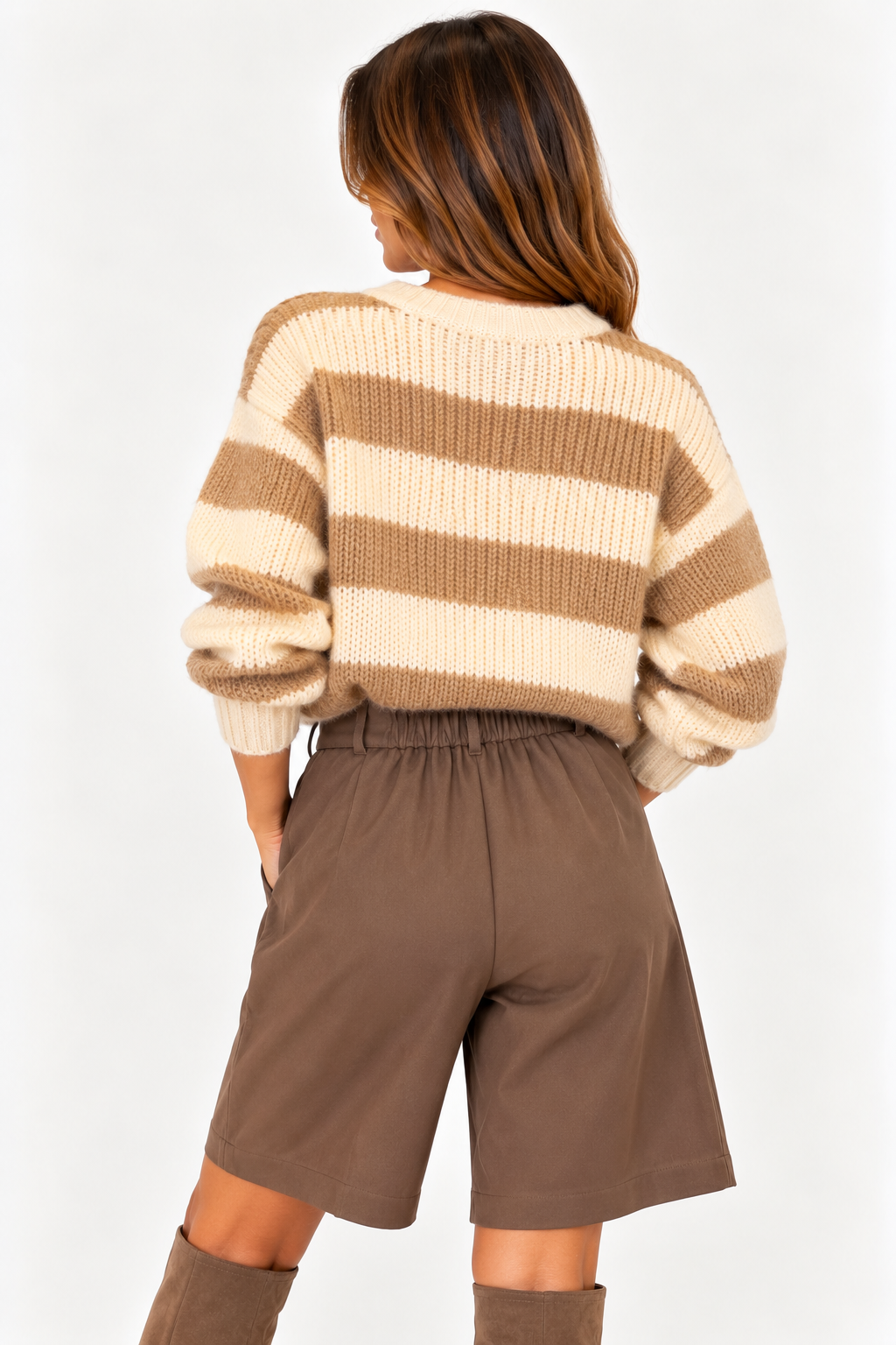 Bermuda gabardina marrón