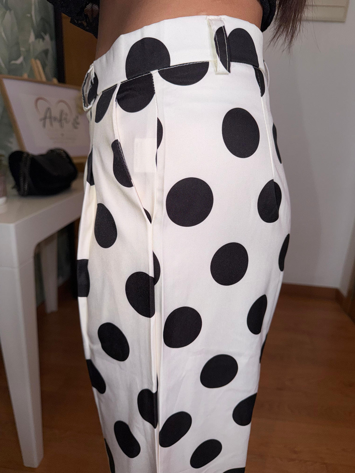 Pantalones lunares
